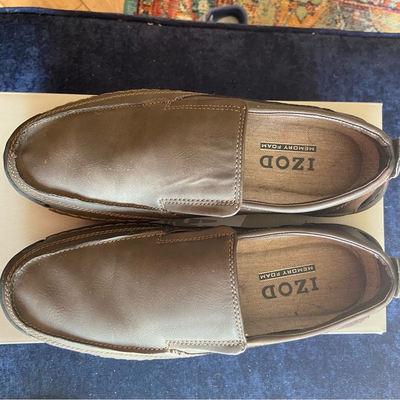 Clean Izod Brown Slip-on (size 10) - Picture 5 of 6